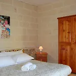 Mood Mythology 4* Għarb