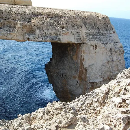 Mood Mythology Bed and Breakfast 4*