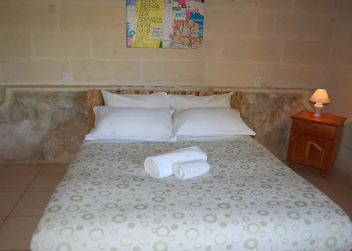 Mood Mythology Bed & Breakfast Għarb