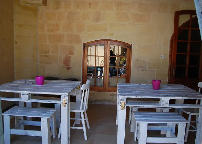 Mood Mythology Bed & Breakfast Għarb