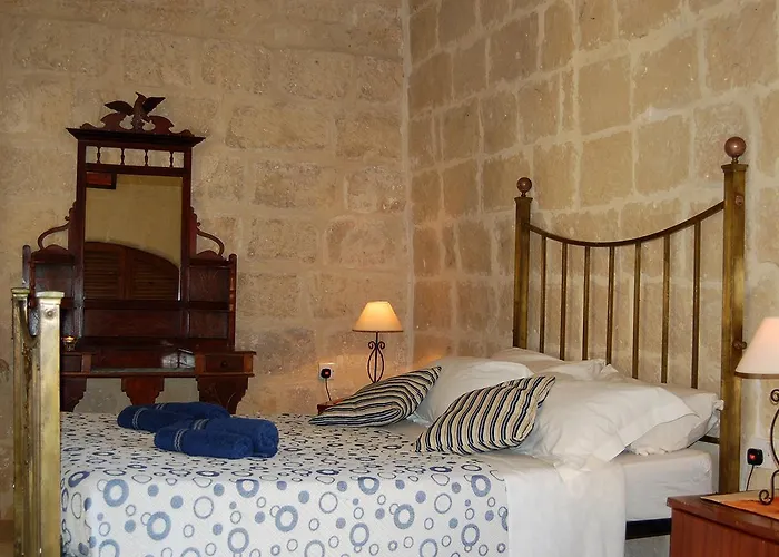 Mood Mythology Bed & Breakfast Għarb